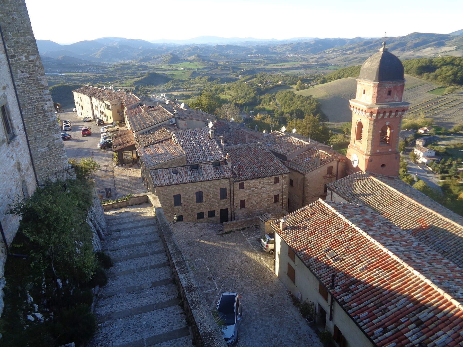 Castello di Frontone